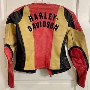 Harley Davidson women’s Vintage leather jacket size XS